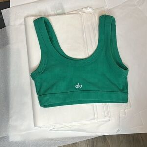 ALO Yoga Wellness Bra - Green - size S. Great condition!